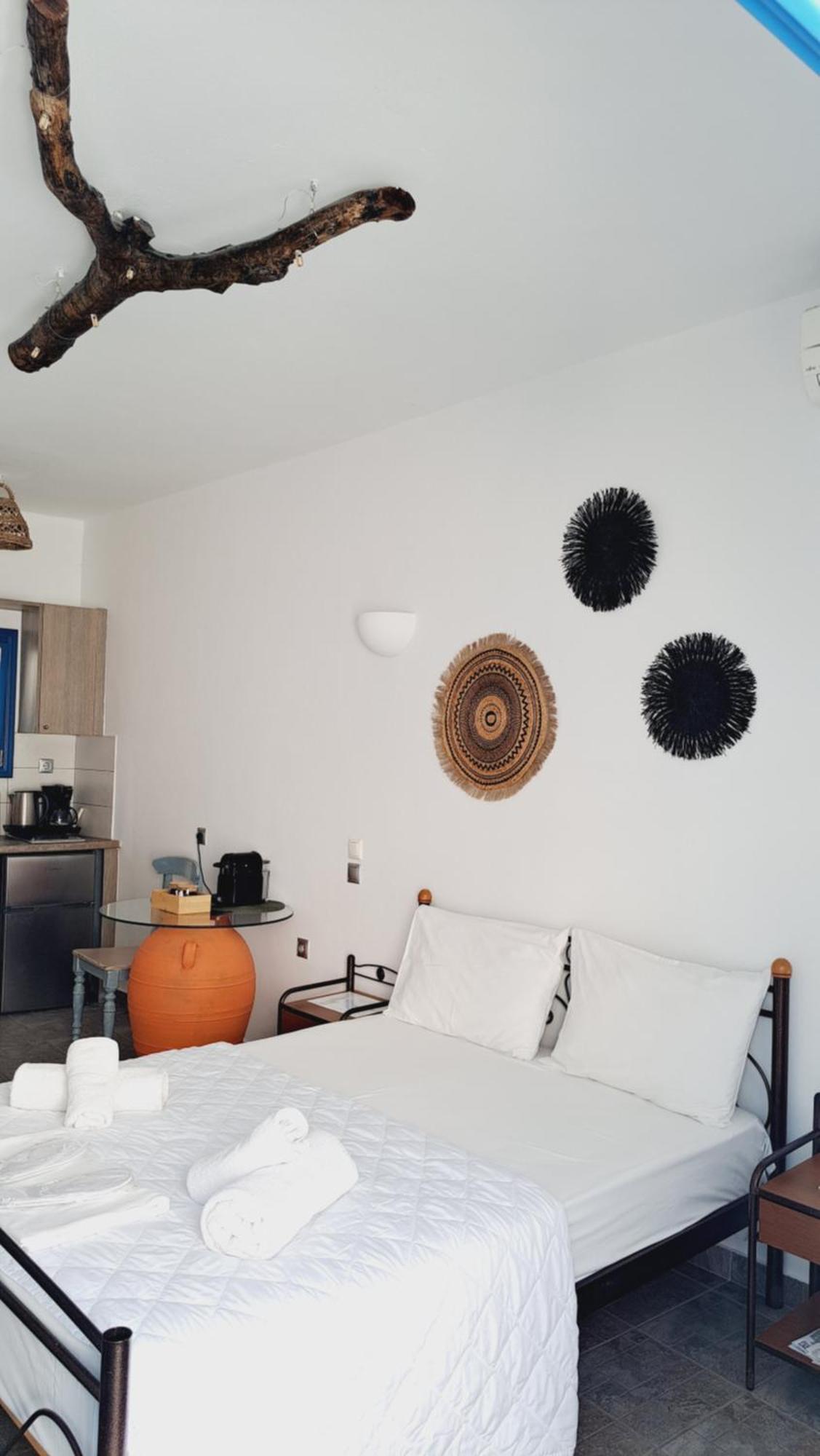Margarita'S Rooms Folegandros Town Phòng bức ảnh