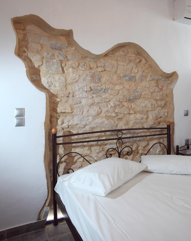 Margarita'S Rooms Folegandros Town Phòng bức ảnh